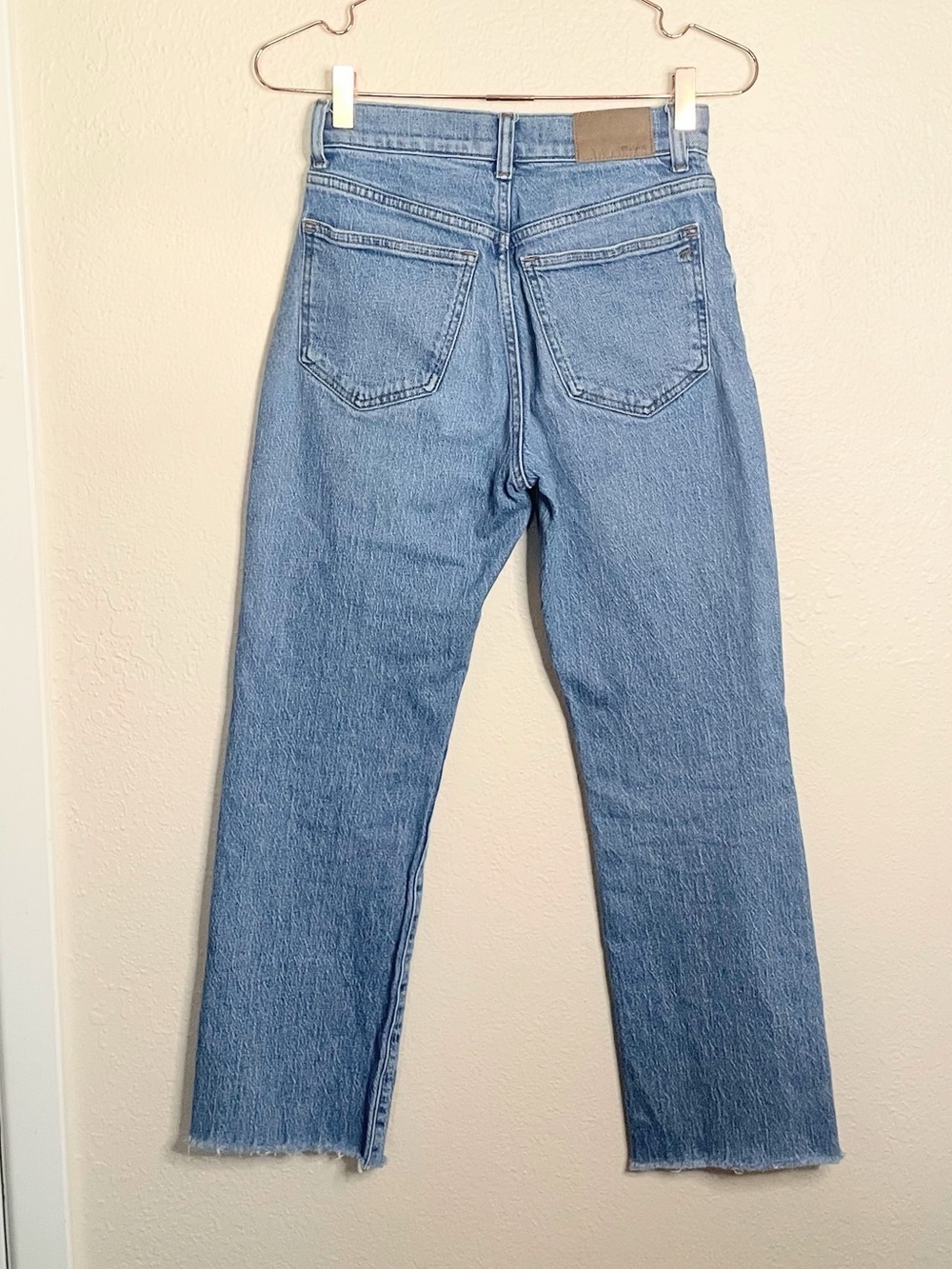 Madewell 90s Straight Jeans 24 Enmore Wash High Rise Raw Hem - Picture 8 of 12